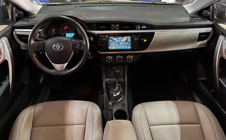 corolla preto dentro1