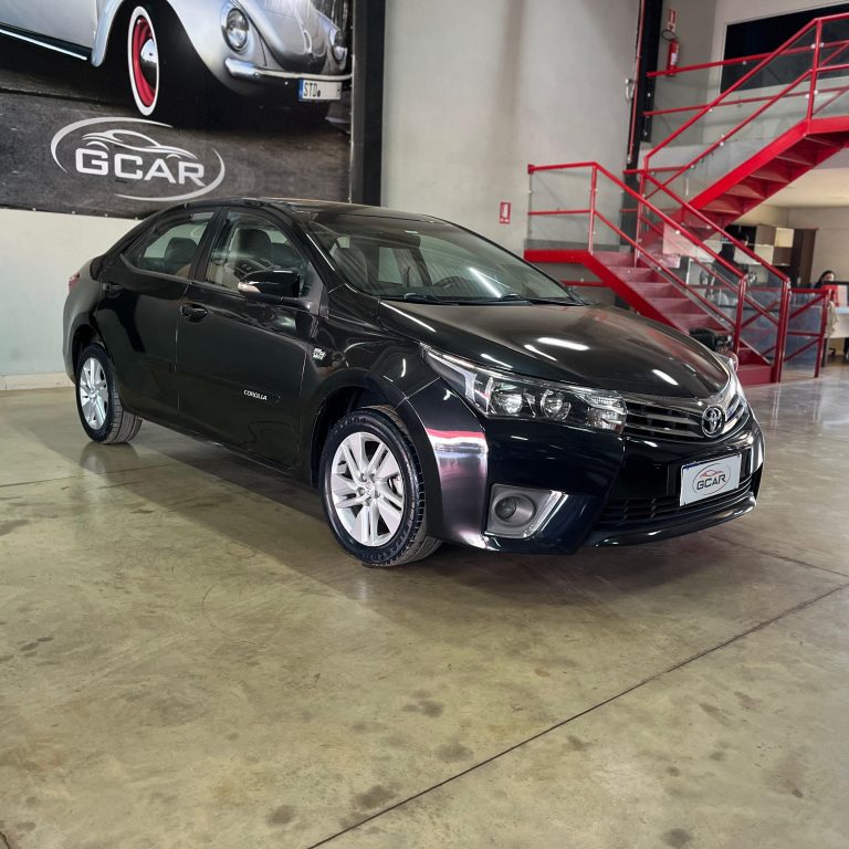 corolla preto frente2