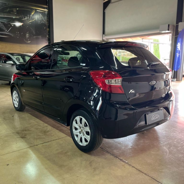 ford ka preto traseira2
